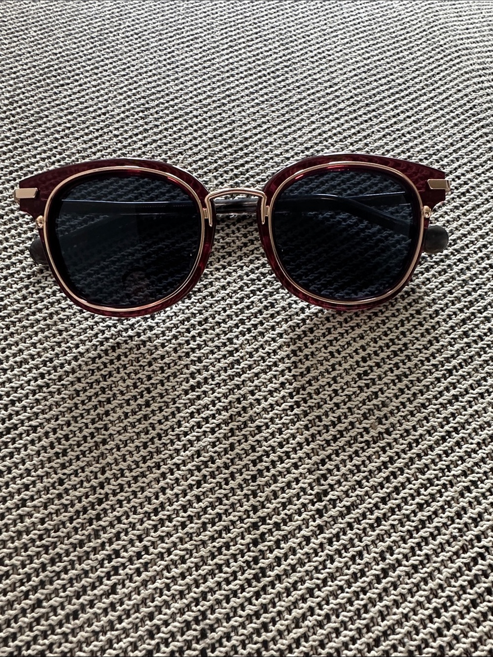 CHRISTIAN DIOR
Red Acetate Frame Origins 2 Sunglasses